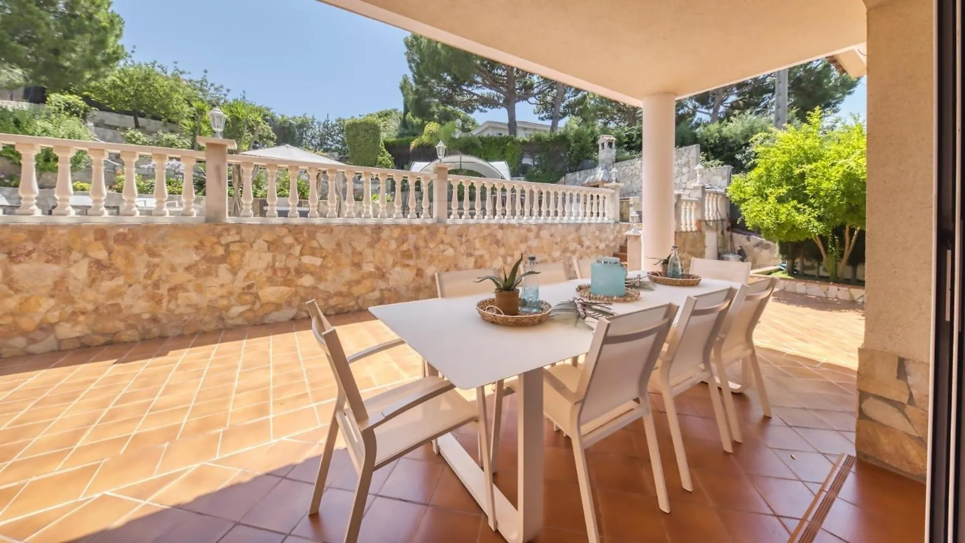 Costacabana - Villa Lorena Lloret de Mar Spain